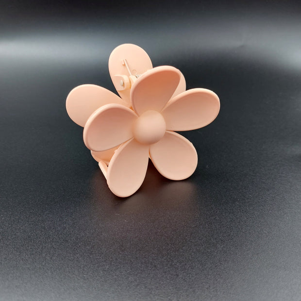 Fleur - grote bloemvormige haarklem peach kleur